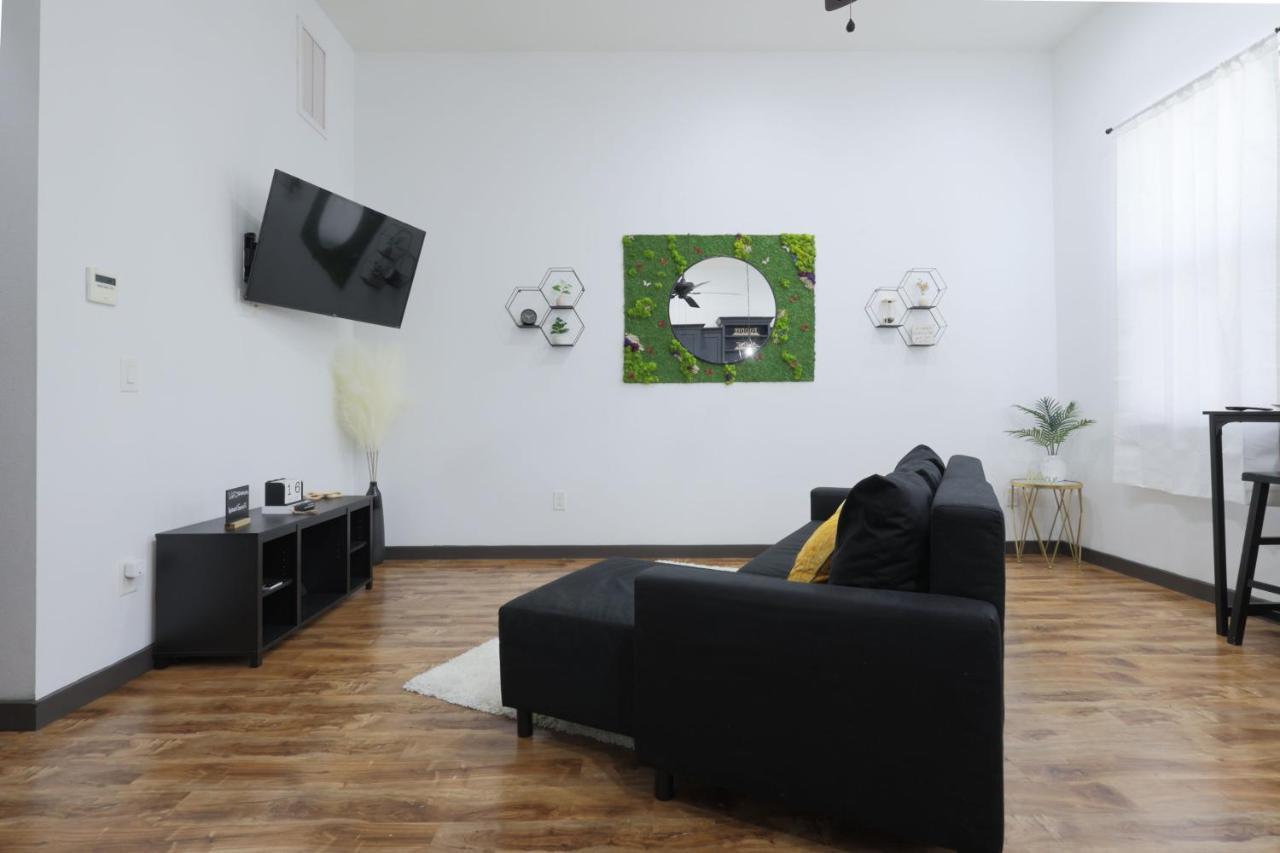 Old West Studio Lofts West Tampa Eksteriør bilde