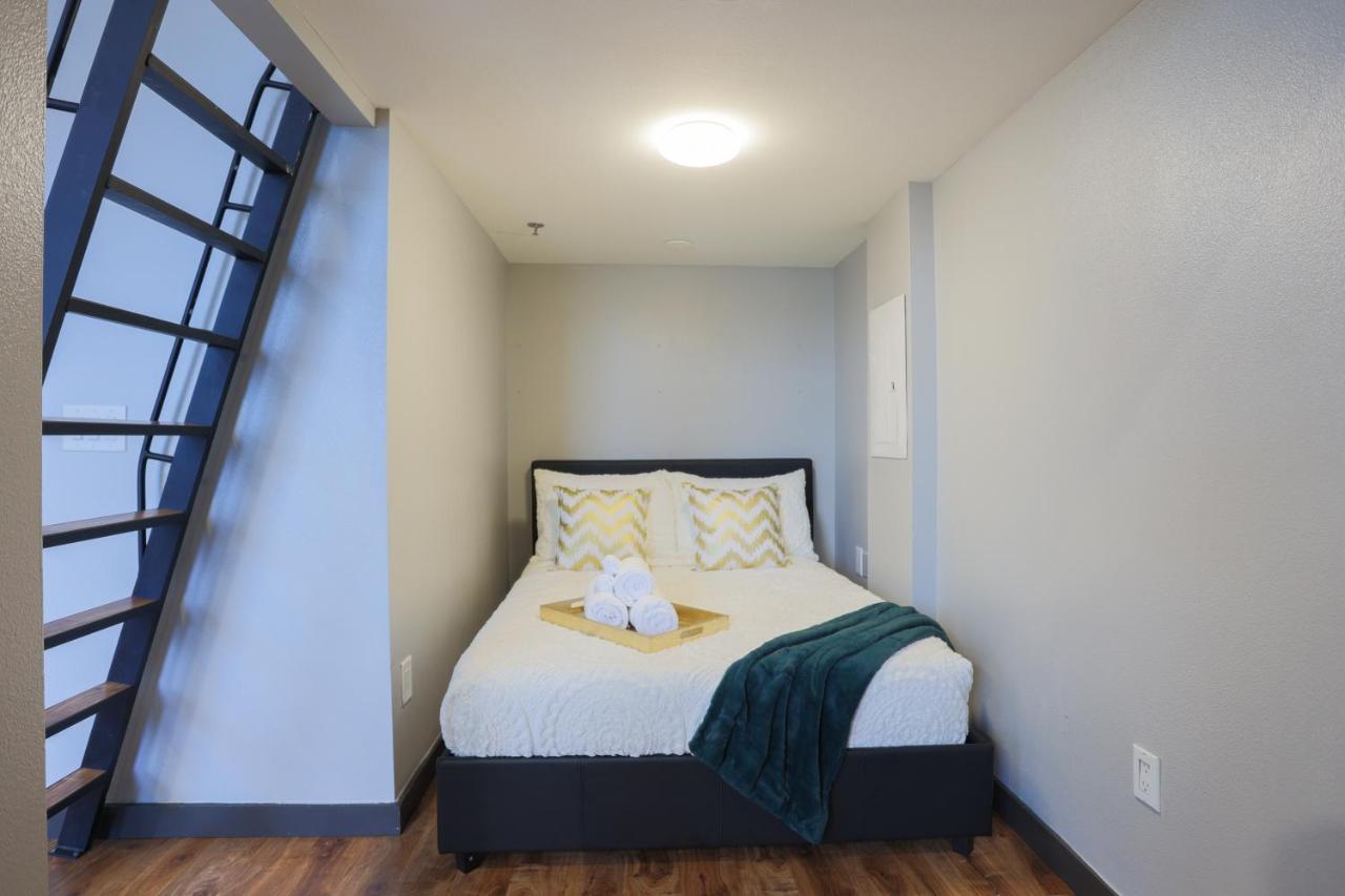 Old West Studio Lofts West Tampa Eksteriør bilde