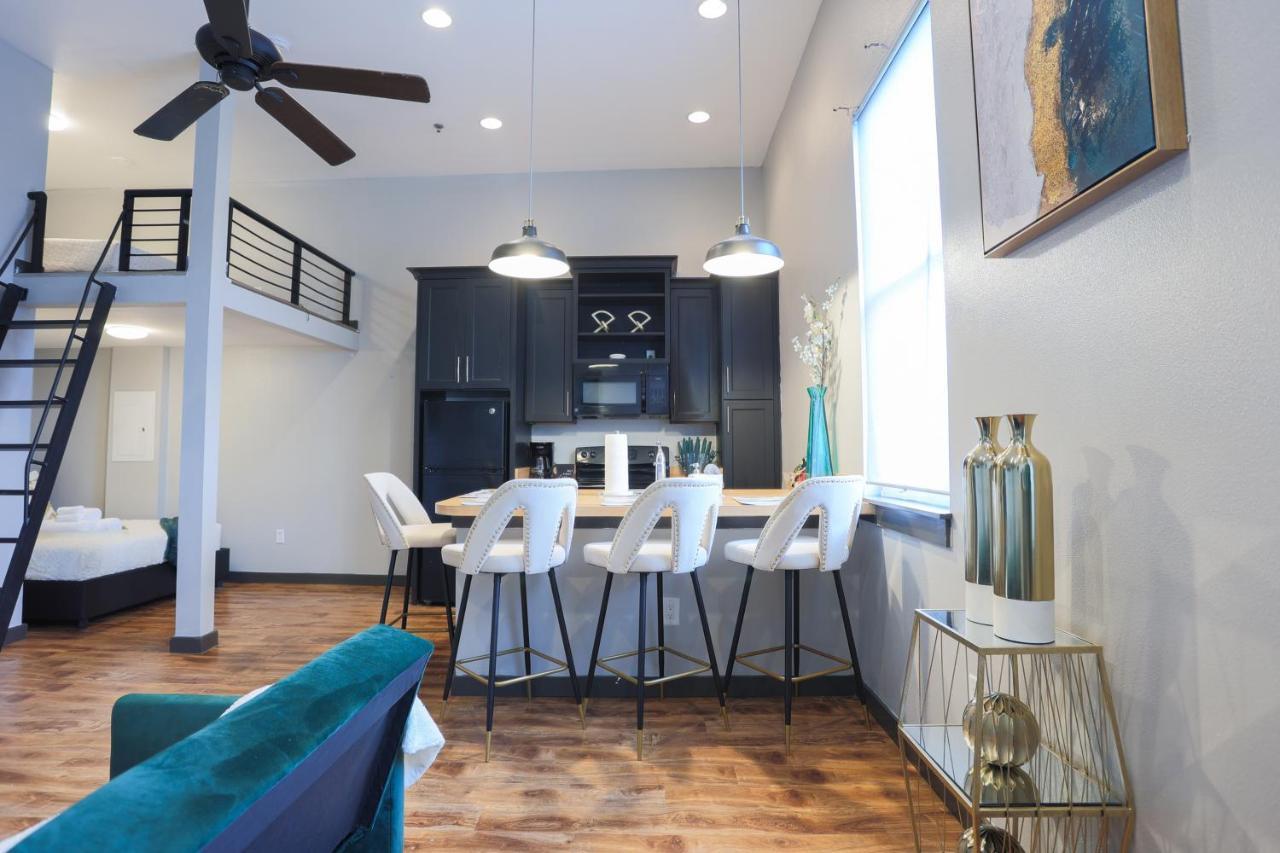 Old West Studio Lofts West Tampa Eksteriør bilde